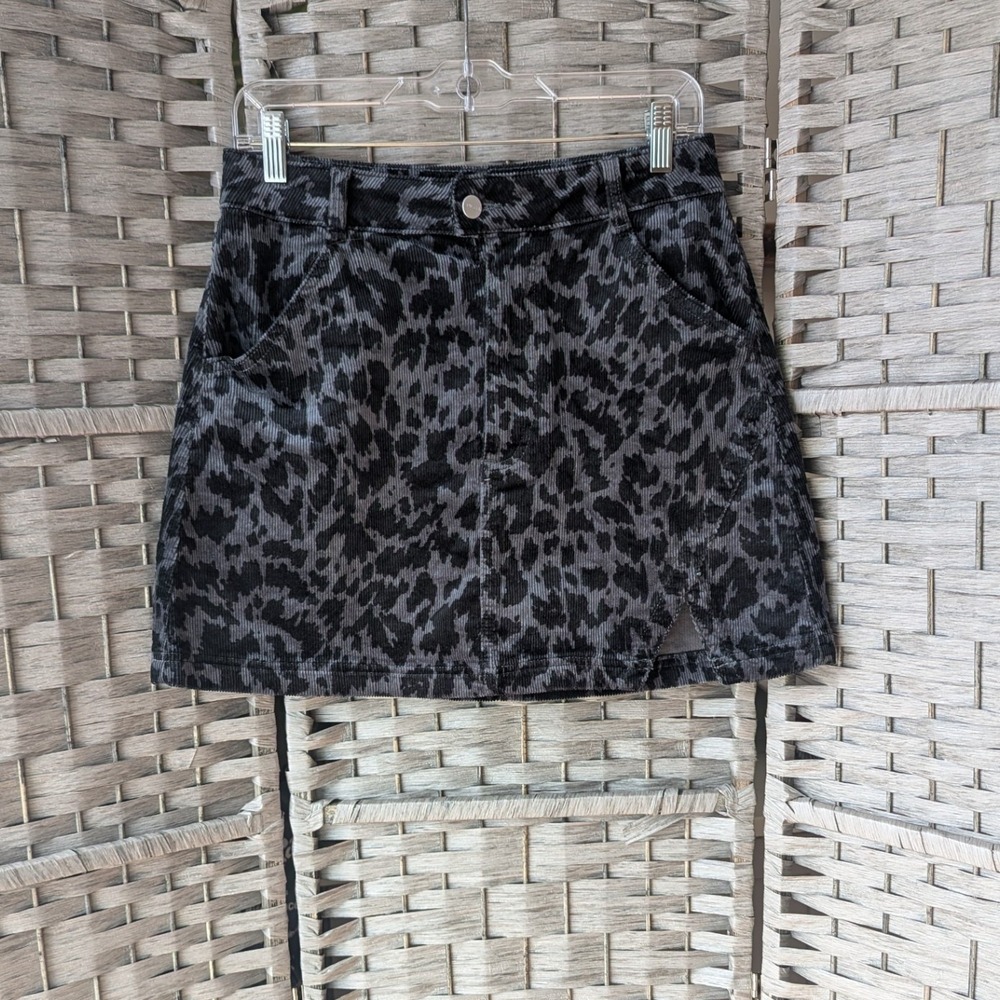 Anthropologie Pilcro Corduroy Mini Skirt Grey Black Leopard Print Womens Sz‎ 8